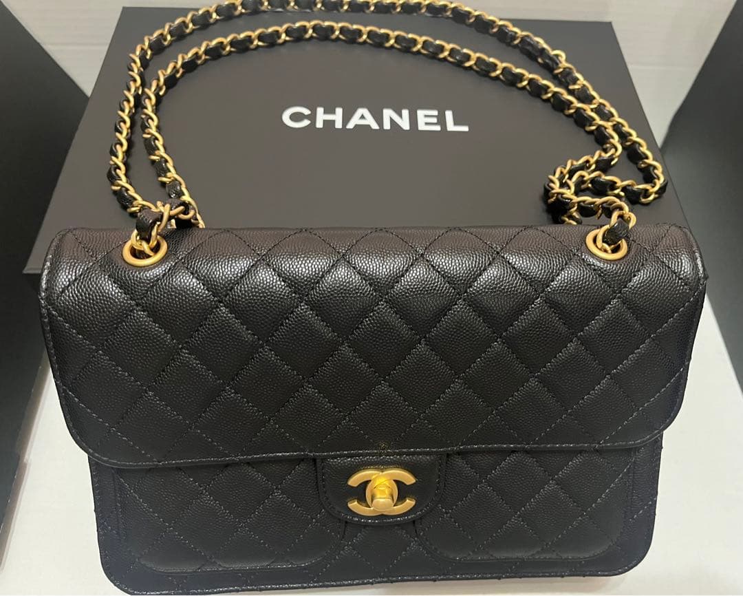 美品✨シャネル 25/26秋冬プレコレクション　マトラッセ　25 チェーンバッグ