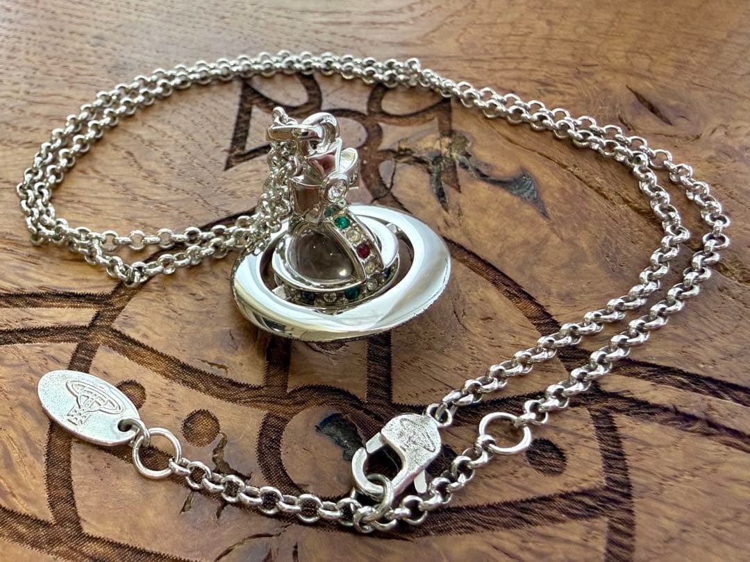 人気/現行 正規品 Vivienne Westwood タイニーオーブシルバー