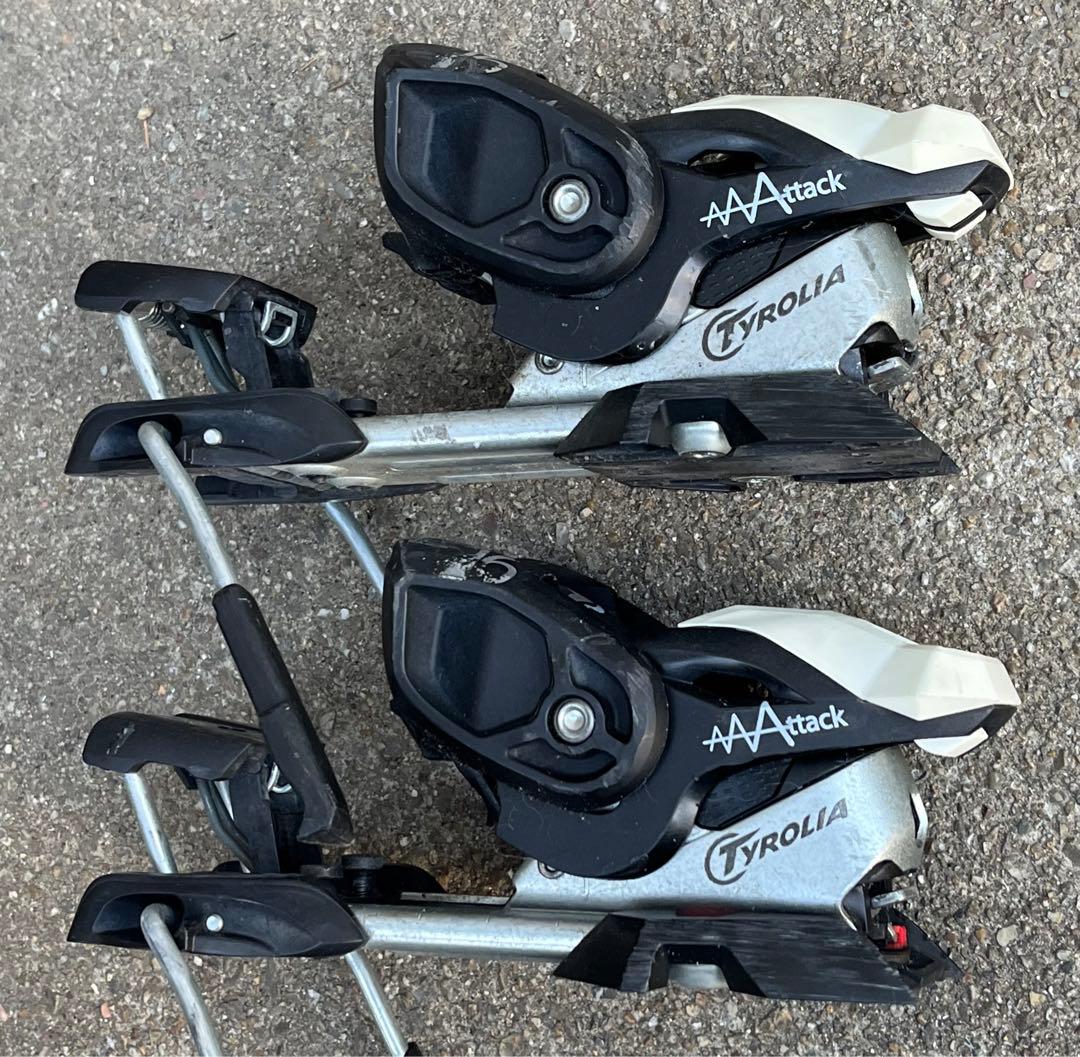 チロリア(Tyrolia) アタック(ATTACK) 16 ビンディング スキー
