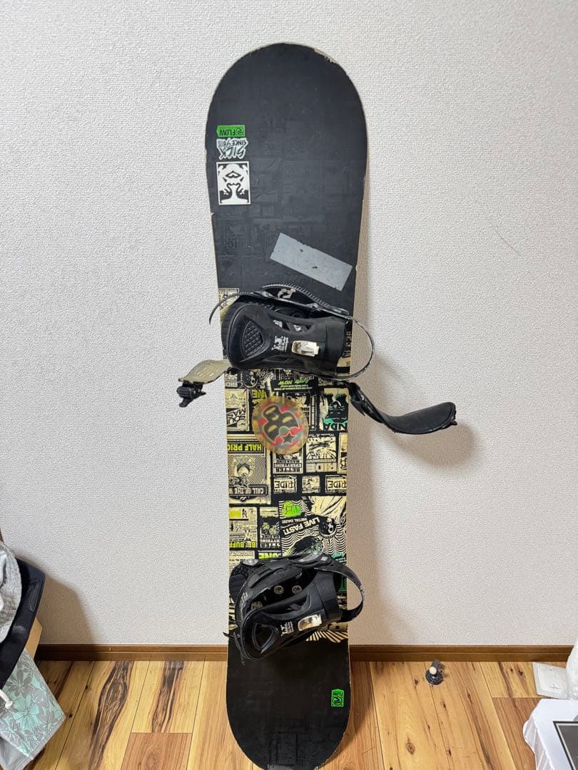最終値下価格RIDE AGENT スノーボードセット　ビルディング付　　152㎝