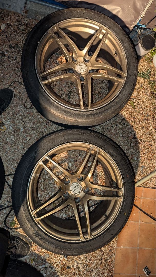 希少サイズ　売り切り！ヨコハマ　AVS　モデル5 17インチ 9J ホイール