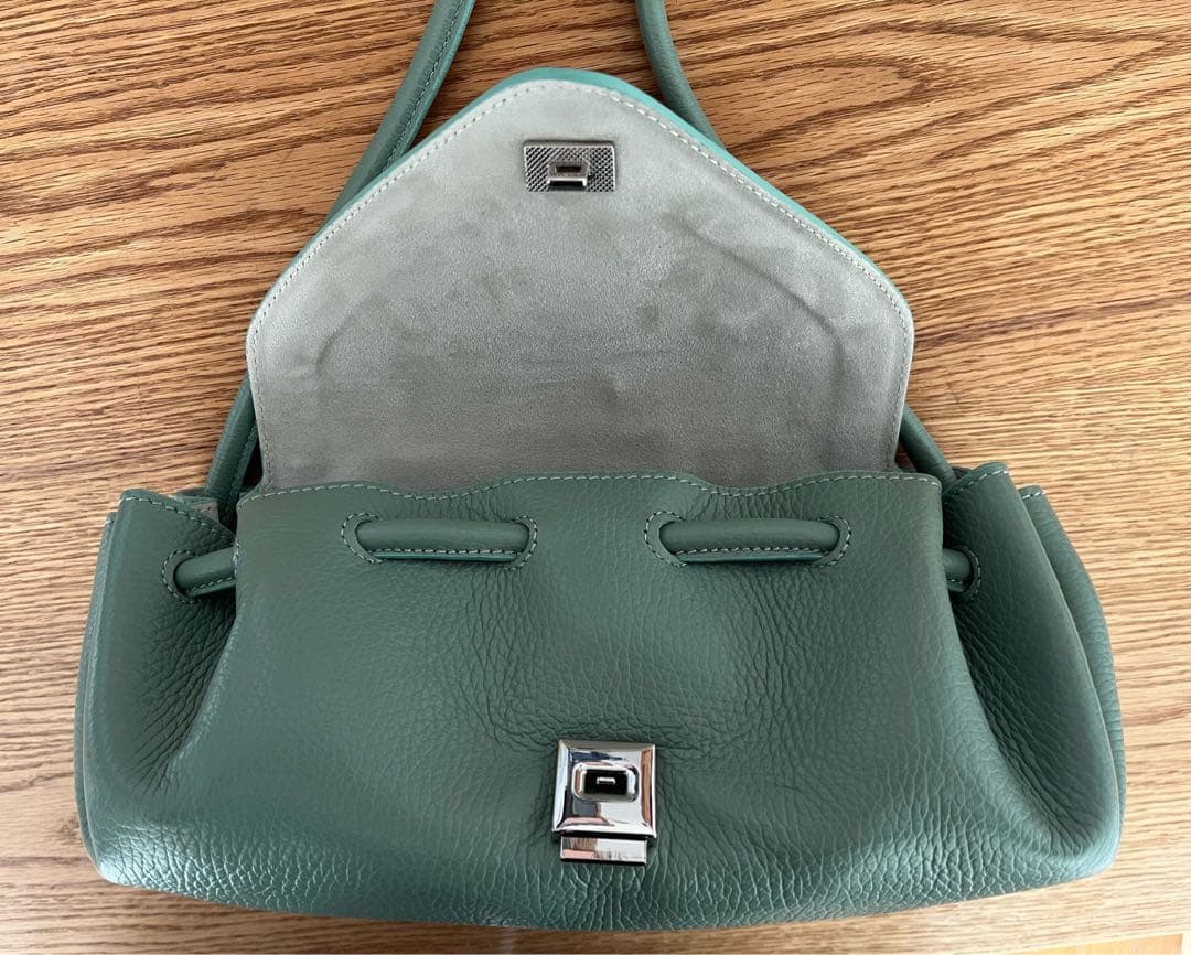 TOMORROWLAND DES PRESグリーン レザー ショルダーバッグ