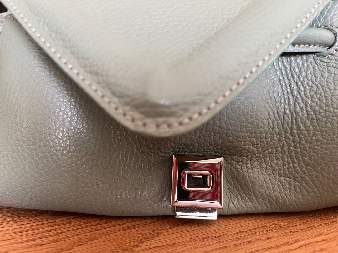 TOMORROWLAND DES PRESグリーン レザー ショルダーバッグ