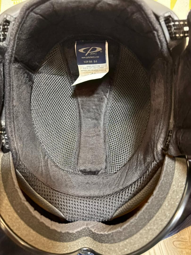 【美品】CPヘルメット 56-58cm サイズM　CAMURAI CPC2006