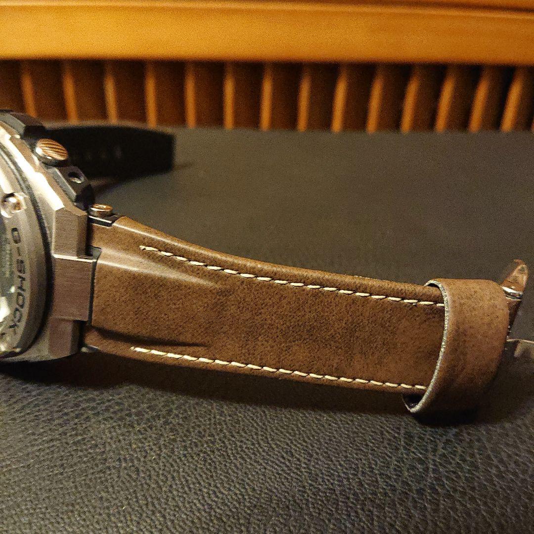 カシオ Ｇ-ＳＨＯＣＫアナログ・デジタル時計、美品、状態良好