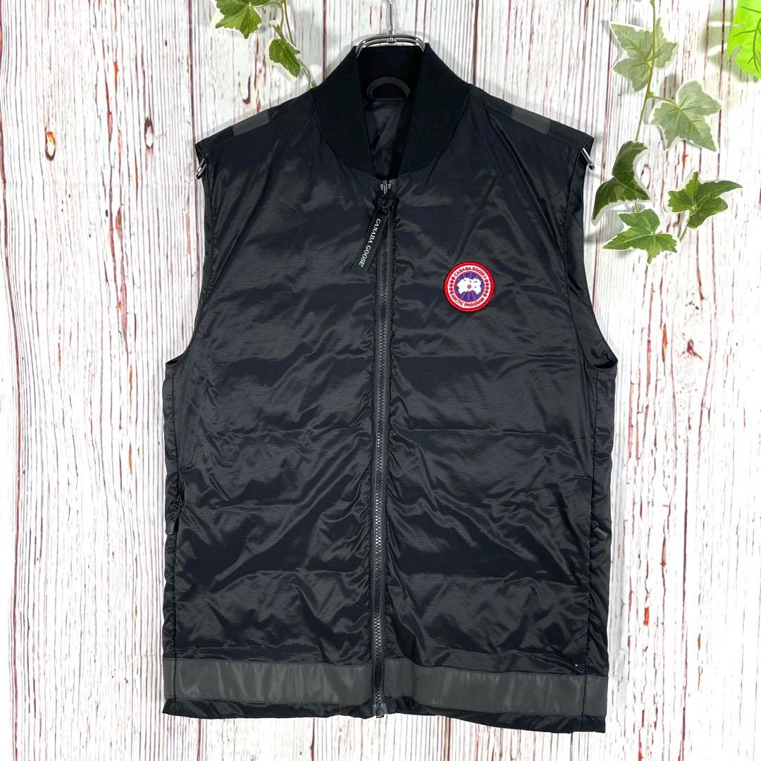 【美品】  カナダグース　ダウンベスト　 黒　ロゴ