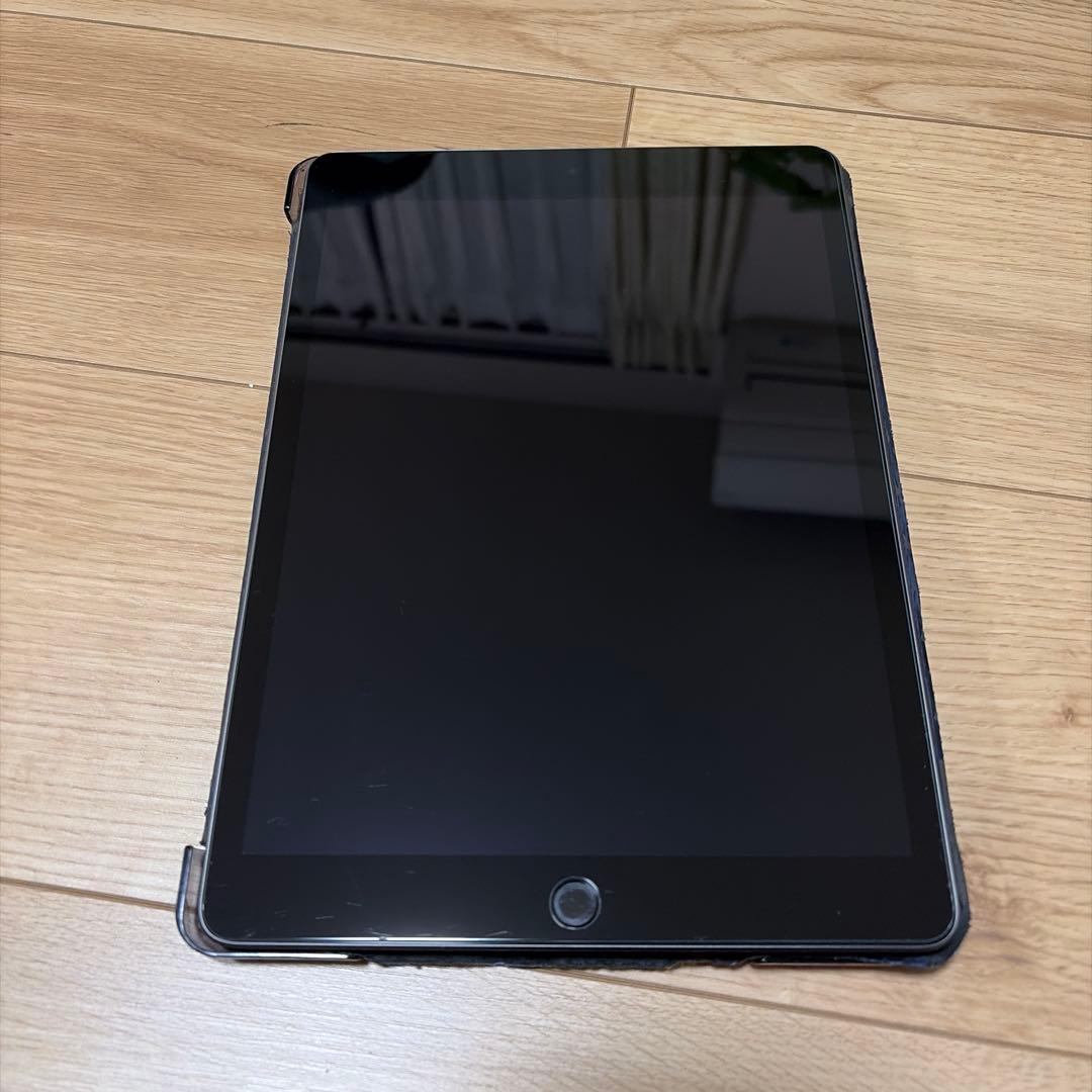Apple iPad 第9世代 シルバー A2602本体