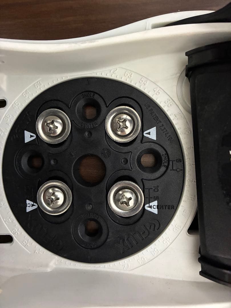 FLUX CV Mサイズ 22-23 スノーボードビンディング ホワイトブラック