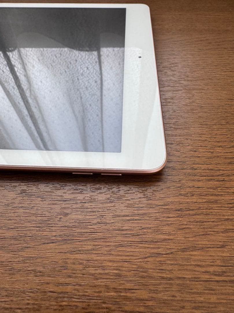 Apple純正 正規品 iPad 本体 第7世代 美品 シルバー リセット済