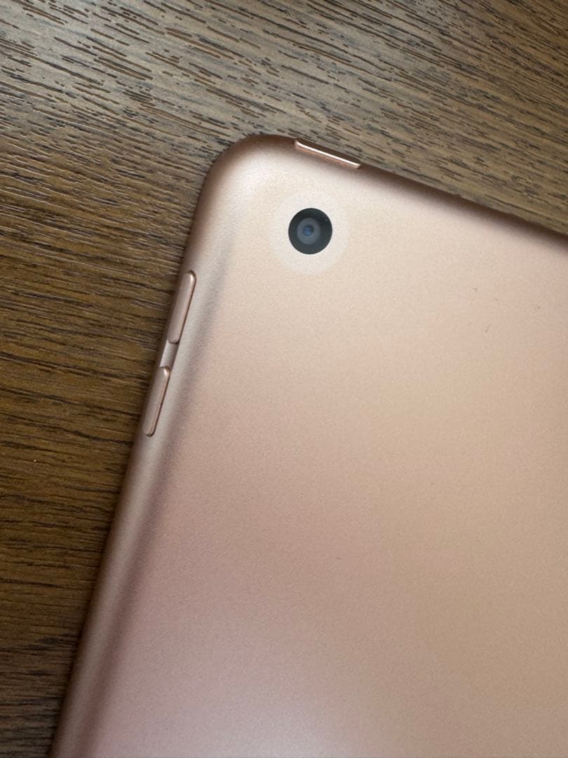 Apple純正 正規品 iPad 本体 第7世代 美品 シルバー リセット済