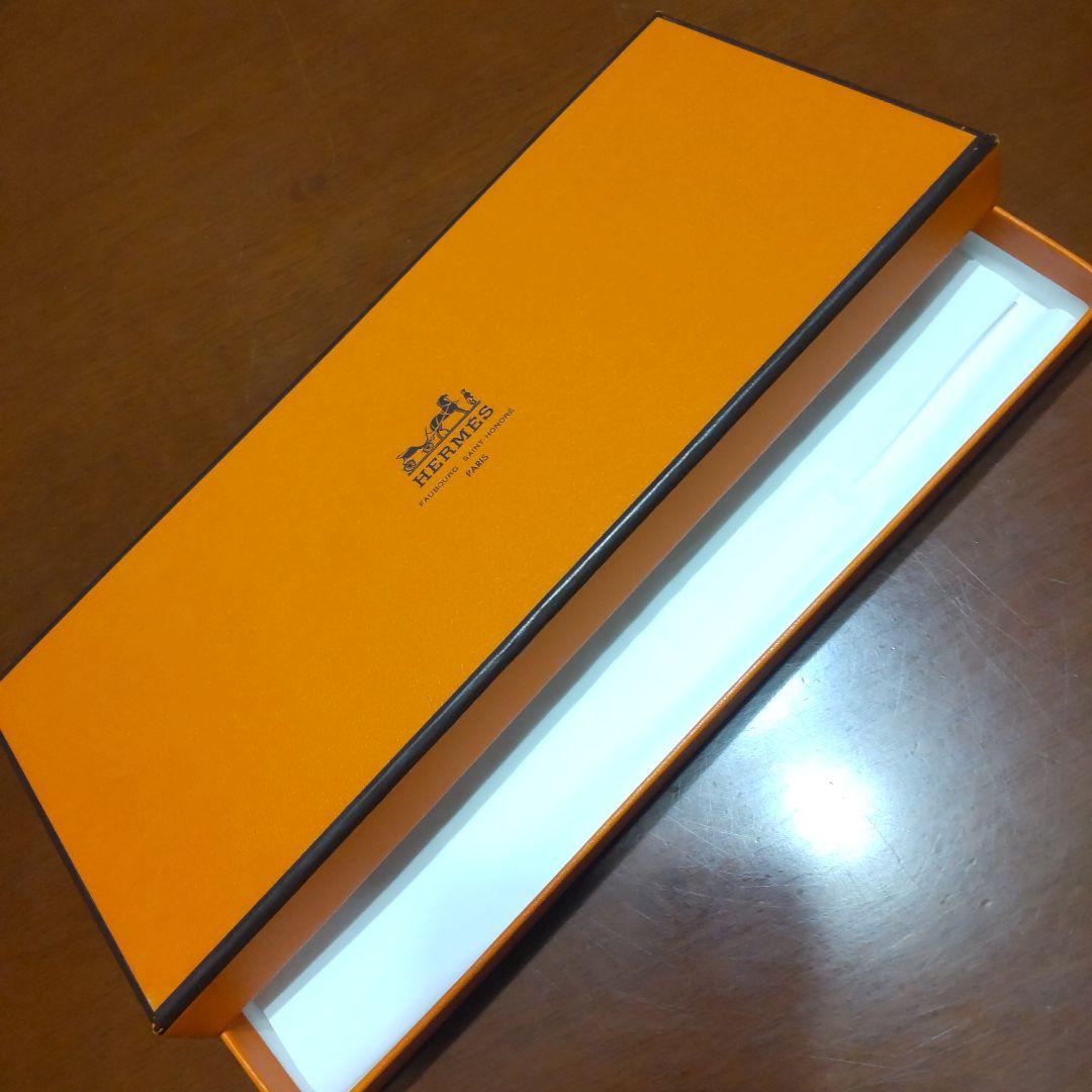 エルメス スカーフ 90×90新品未使用箱付き