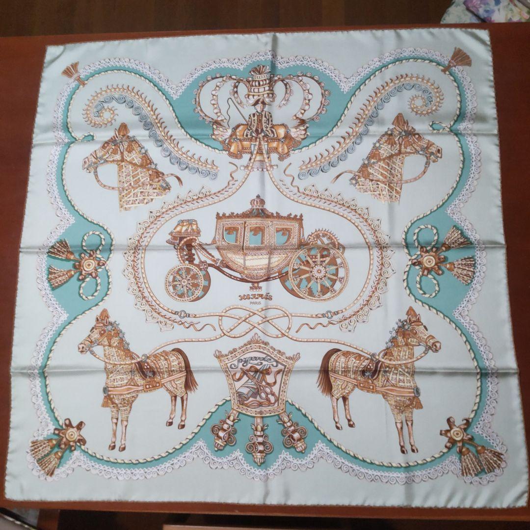 エルメス スカーフ 90×90新品未使用箱付き