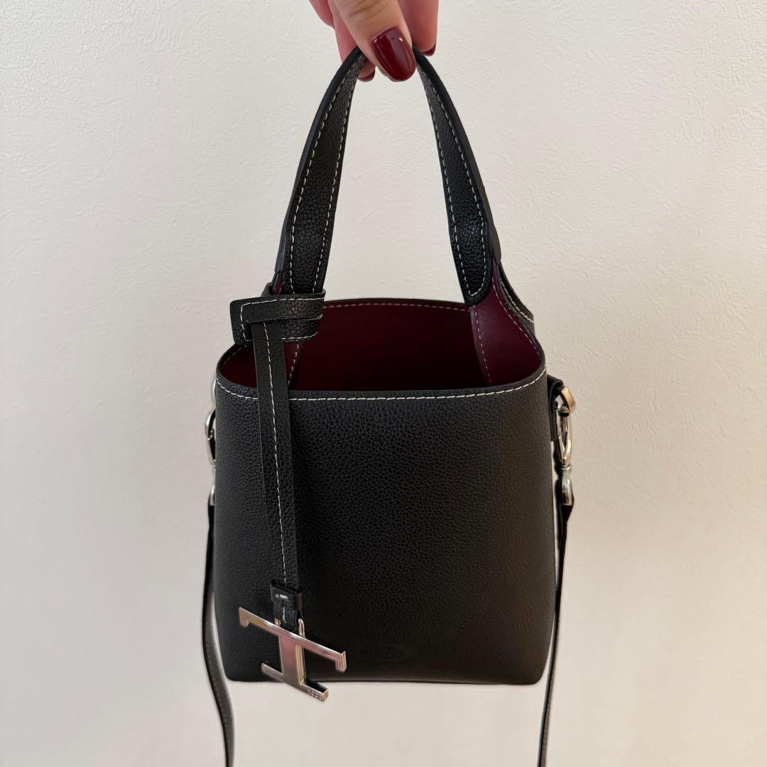 【美品】トッズ Tod's ショルダーバッグ タイムレス マイクロ レザー