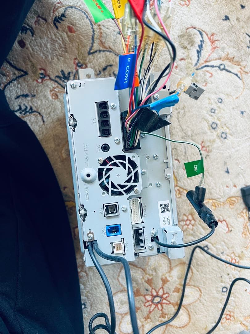 KENWOOD カーナビ MDV-Z704