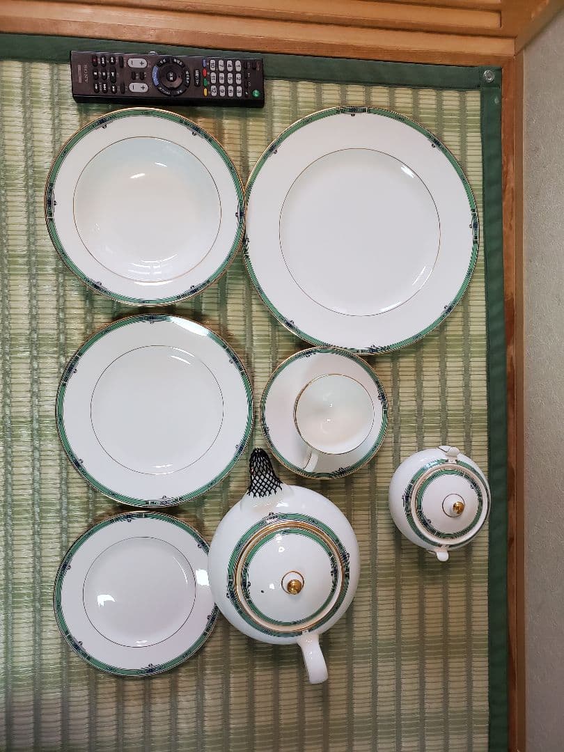 WEDG WOOD　皿　カップセット　一式