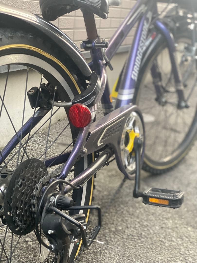 ブリヂストン　クロスファイヤージュニア　22インチ