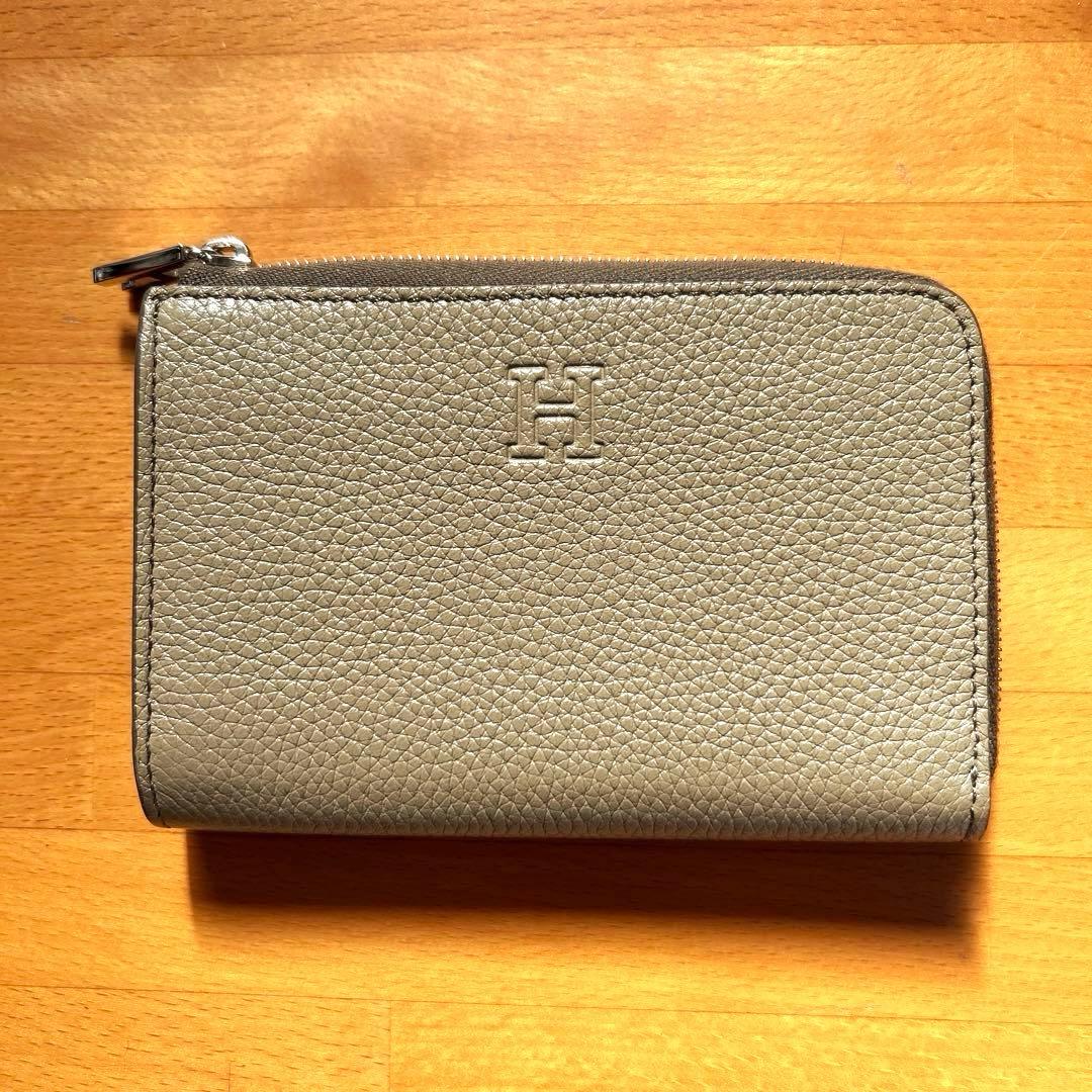 【ジーニー】HIROFU ヒロフ 【ピウメノ】ミニ財布（811）クレイ