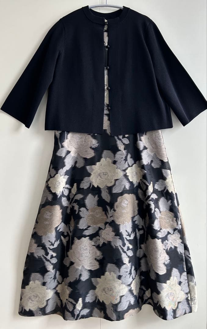 美品sybilla 花柄オーガンジーノースリーブワンピース