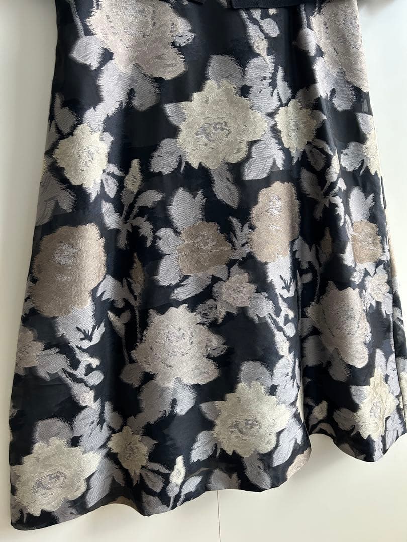 美品sybilla 花柄オーガンジーノースリーブワンピース