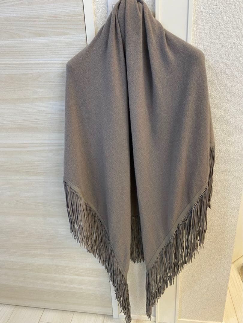 カシミア　フリンジ付ストール
