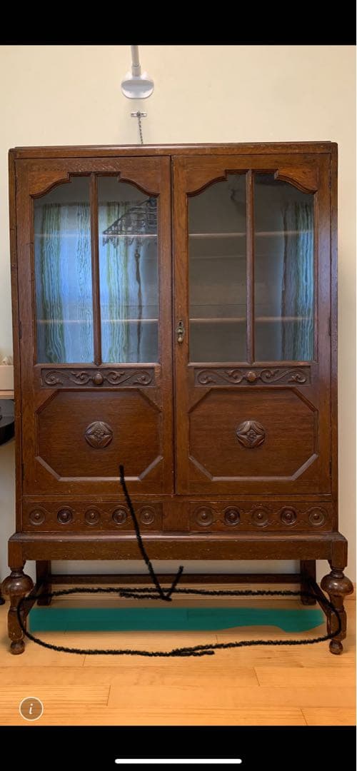 イギリス　アンティーク家具　木製キャビネット 引き出し付き