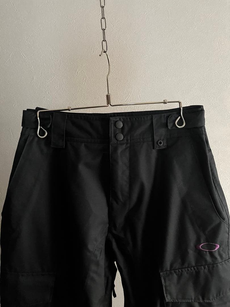 OAKLEY スノーボードパンツ ナイロンカーゴ ブラック スノボウェア