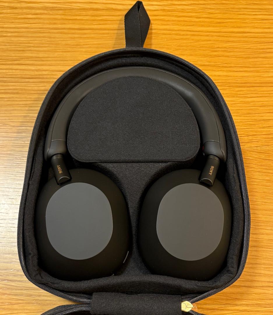 SONY　WH-1000XM5　ブラック