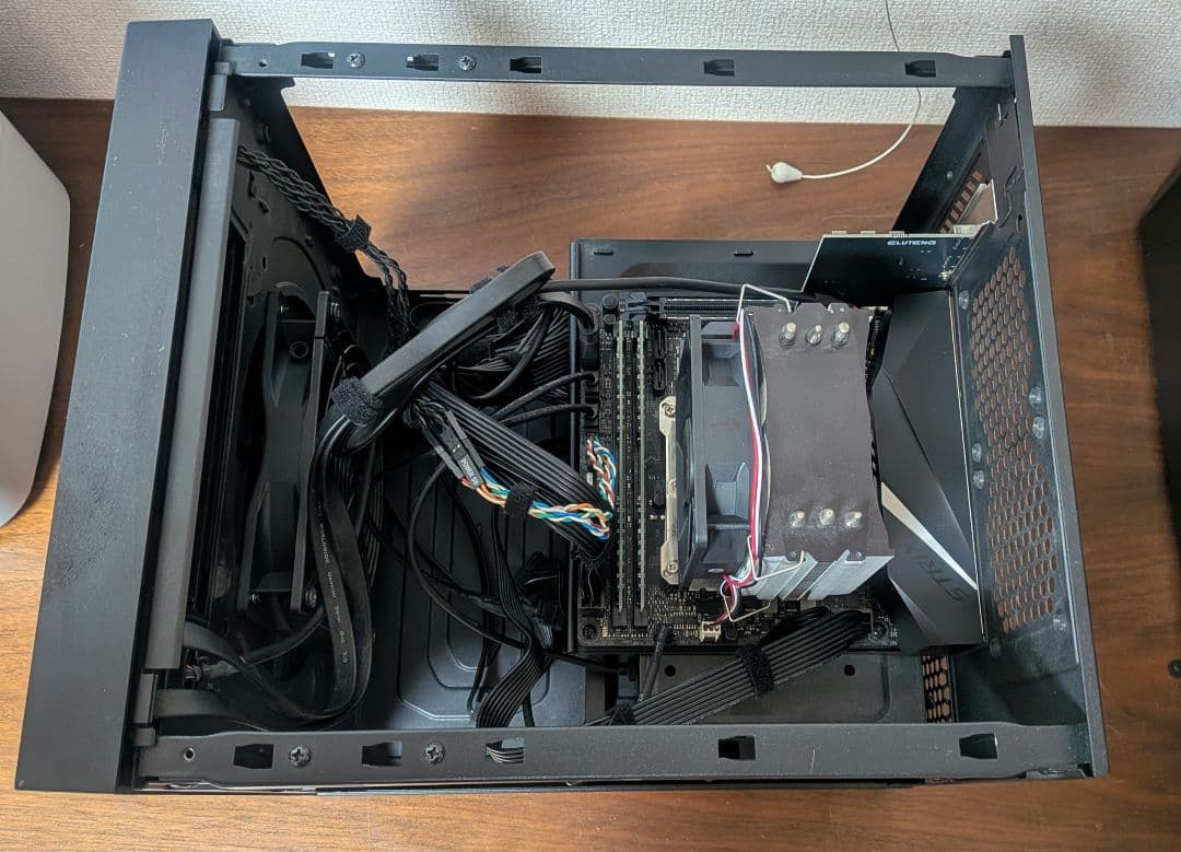 自作パソコン 小型PC(mini-ITX)