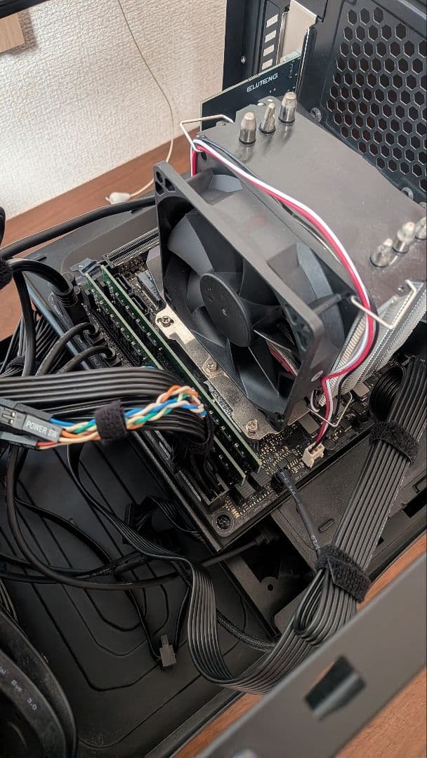 自作パソコン 小型PC(mini-ITX)