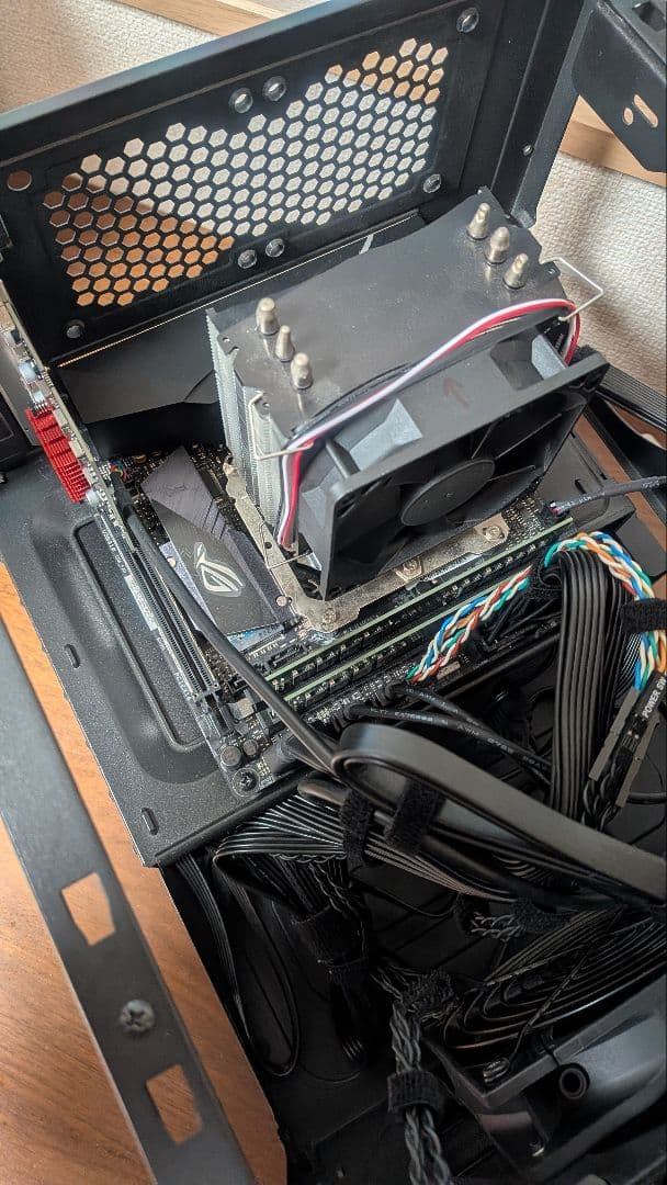 自作パソコン 小型PC(mini-ITX)