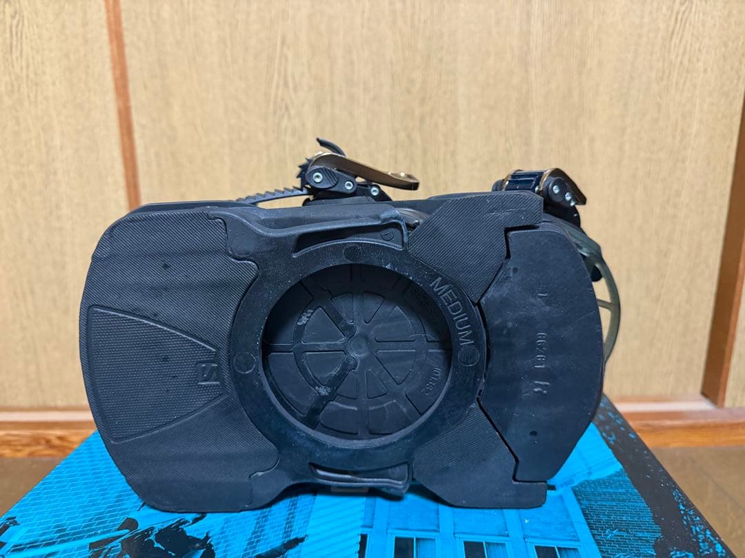 サロモン　ホログラム HOLOGRAM　BLACK　 サイズM