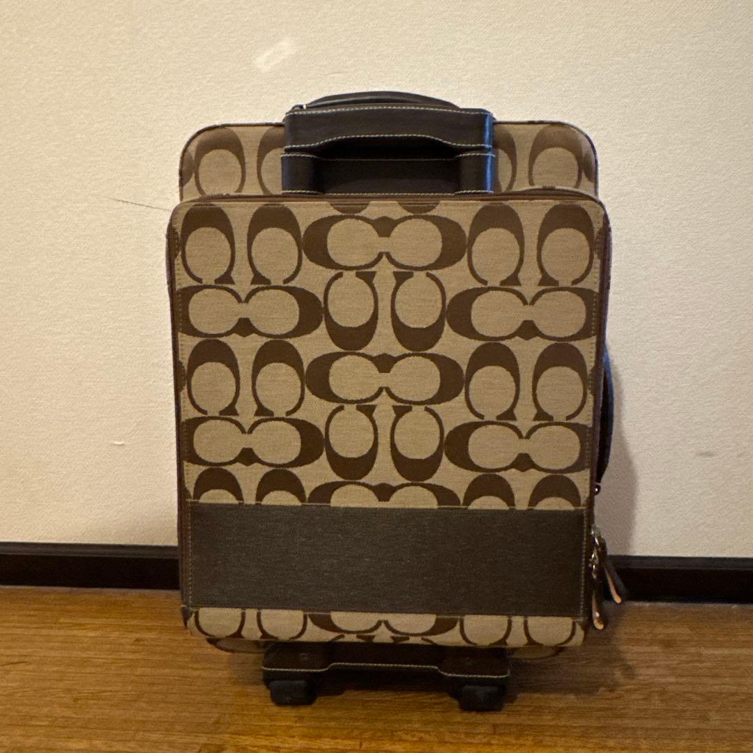 COACH ロゴパターン キャリーケース　一度のみ車移動で使用