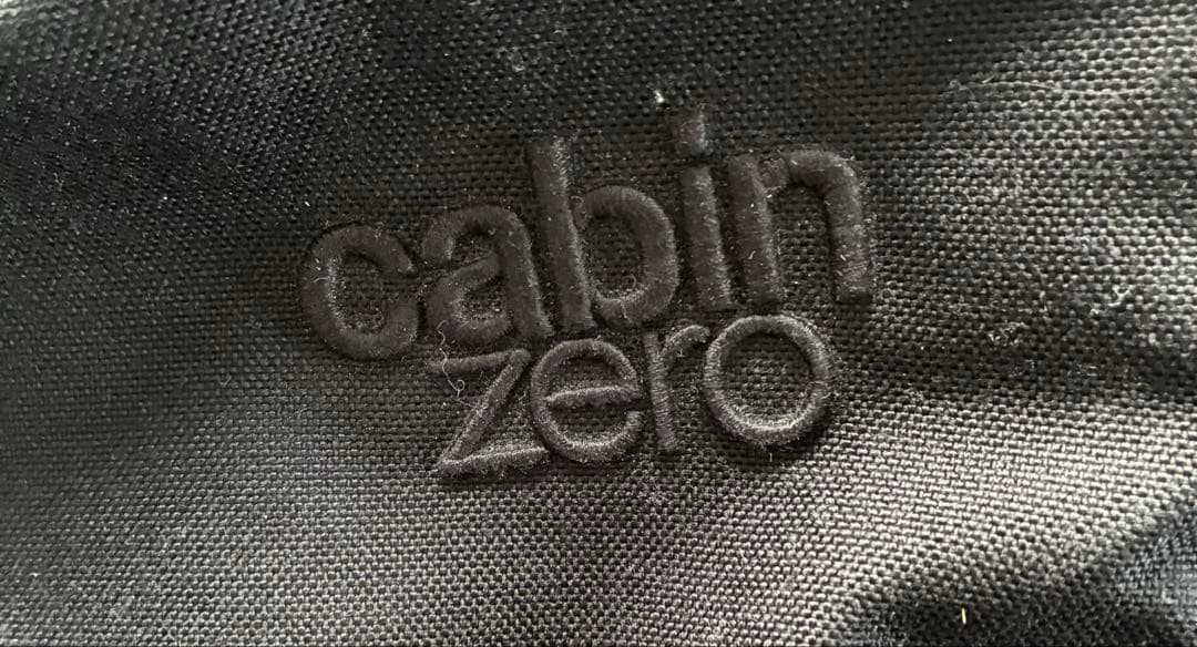 【美品 1回使用 】Cabin Zeroミリタリーバックパック 36L ブラック