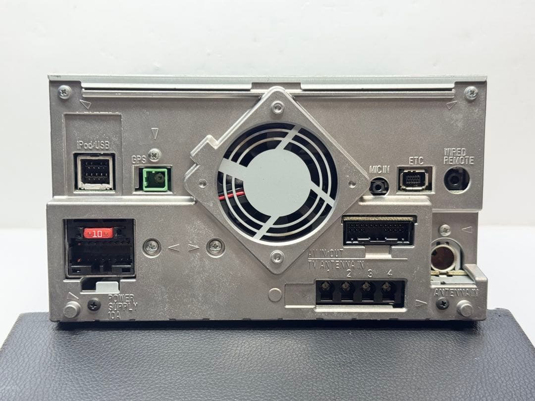 タッチパネル新品 AVIC-MRZ09 2021年地図データ 新品ファン