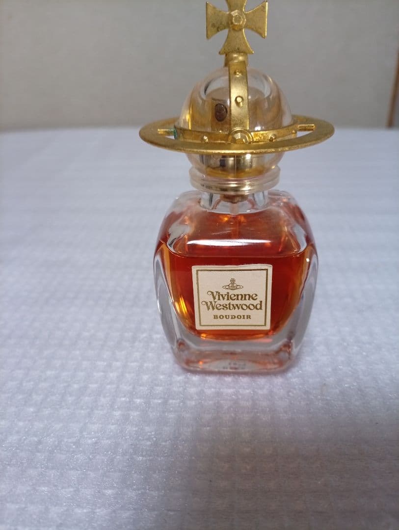 廃番　ヴィヴィアン ウェストウッド　 香水　30ml瓶　残量多め