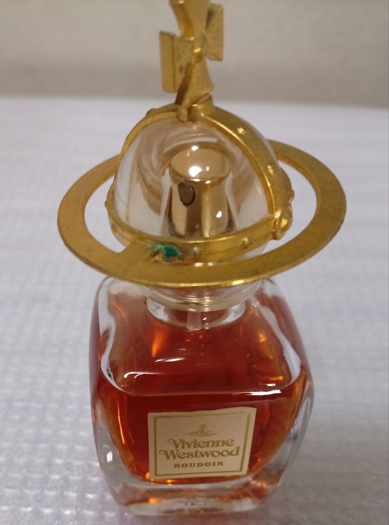 廃番　ヴィヴィアン ウェストウッド　 香水　30ml瓶　残量多め