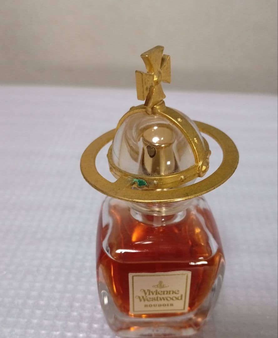 廃番　ヴィヴィアン ウェストウッド　 香水　30ml瓶　残量多め