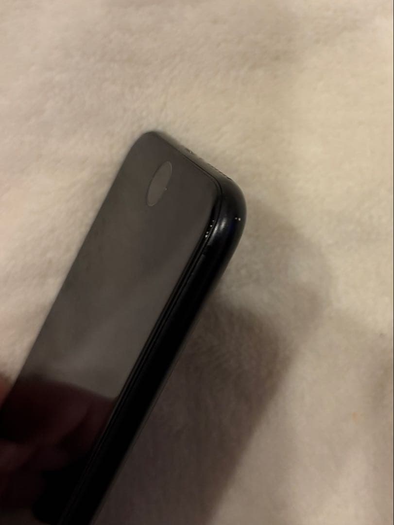 Apple iPhone SE 第2世代　64GB ジャンク品