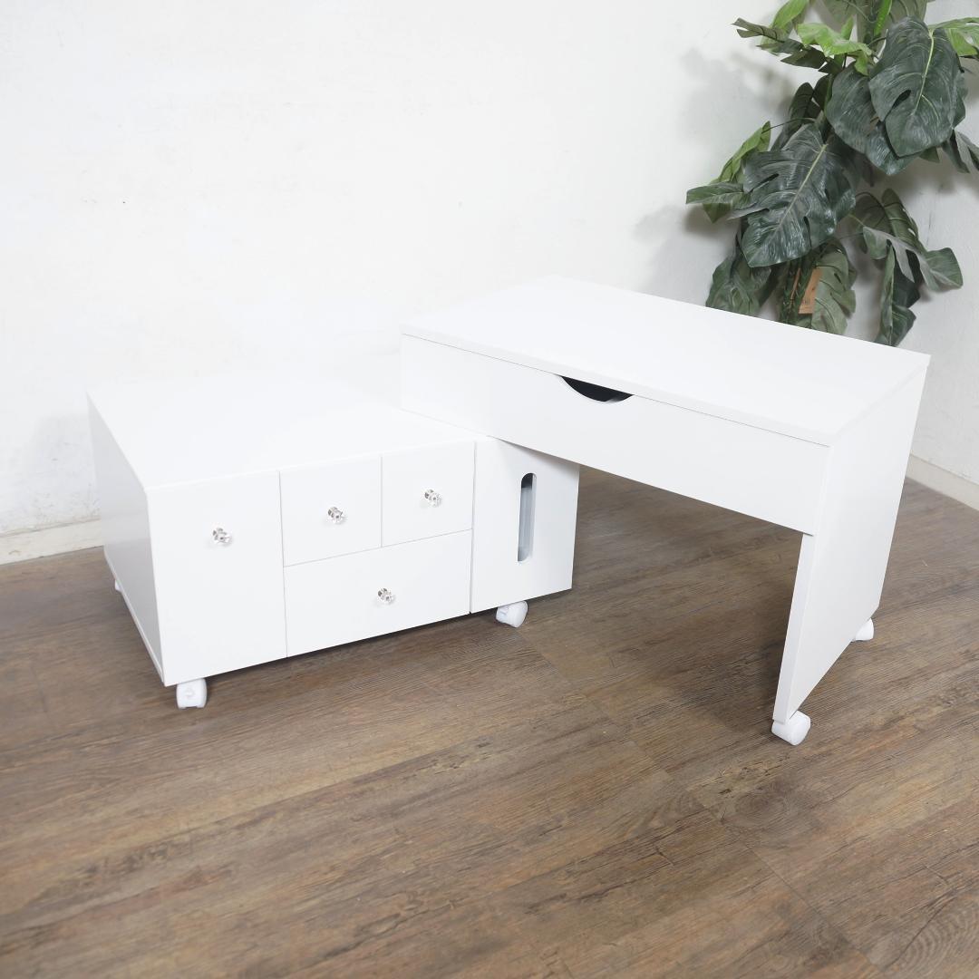 ◆セール◆【新品】LED女優ライト付き　伸縮式コスメワゴン　可動式ミラー