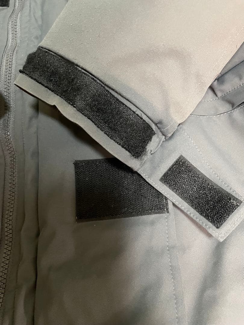 ルースイソンブラ ベンチコート モンスターパーカー