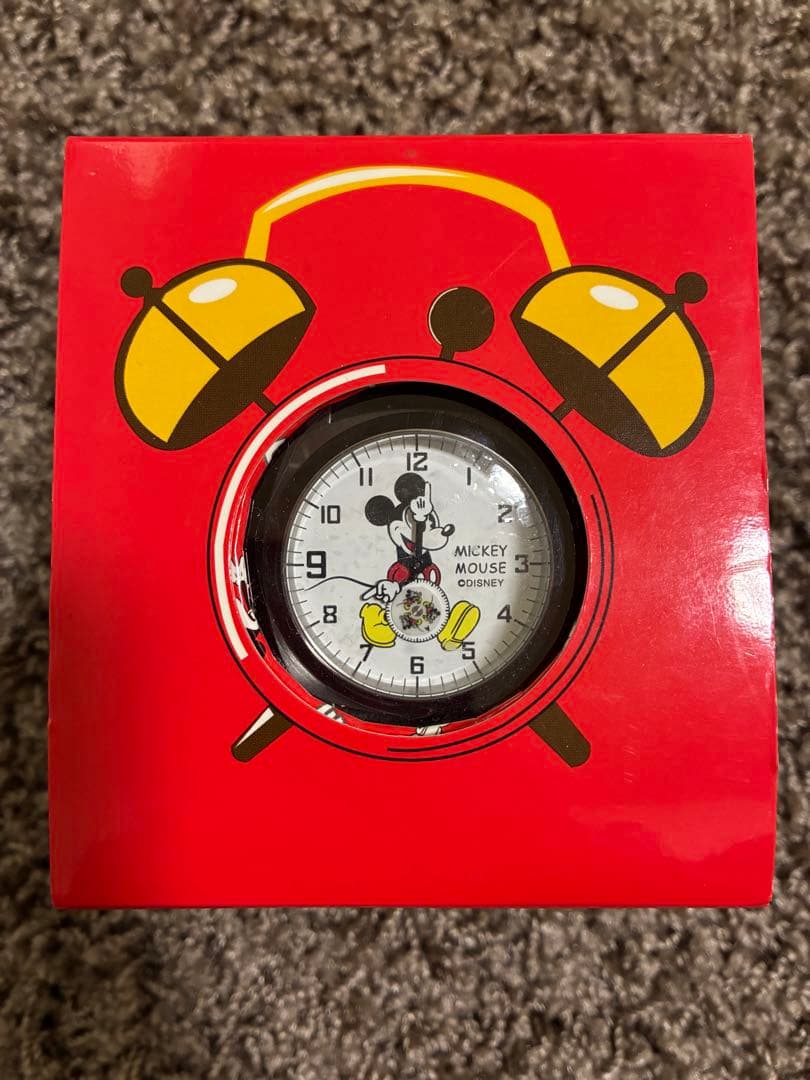 1月5日まで限定価格‼️ミッキーマウス 腕時計 レザー