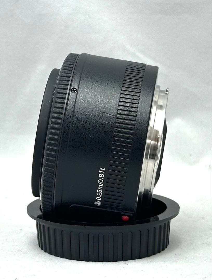 YONGNUO EF 35mm f/2 レンズ