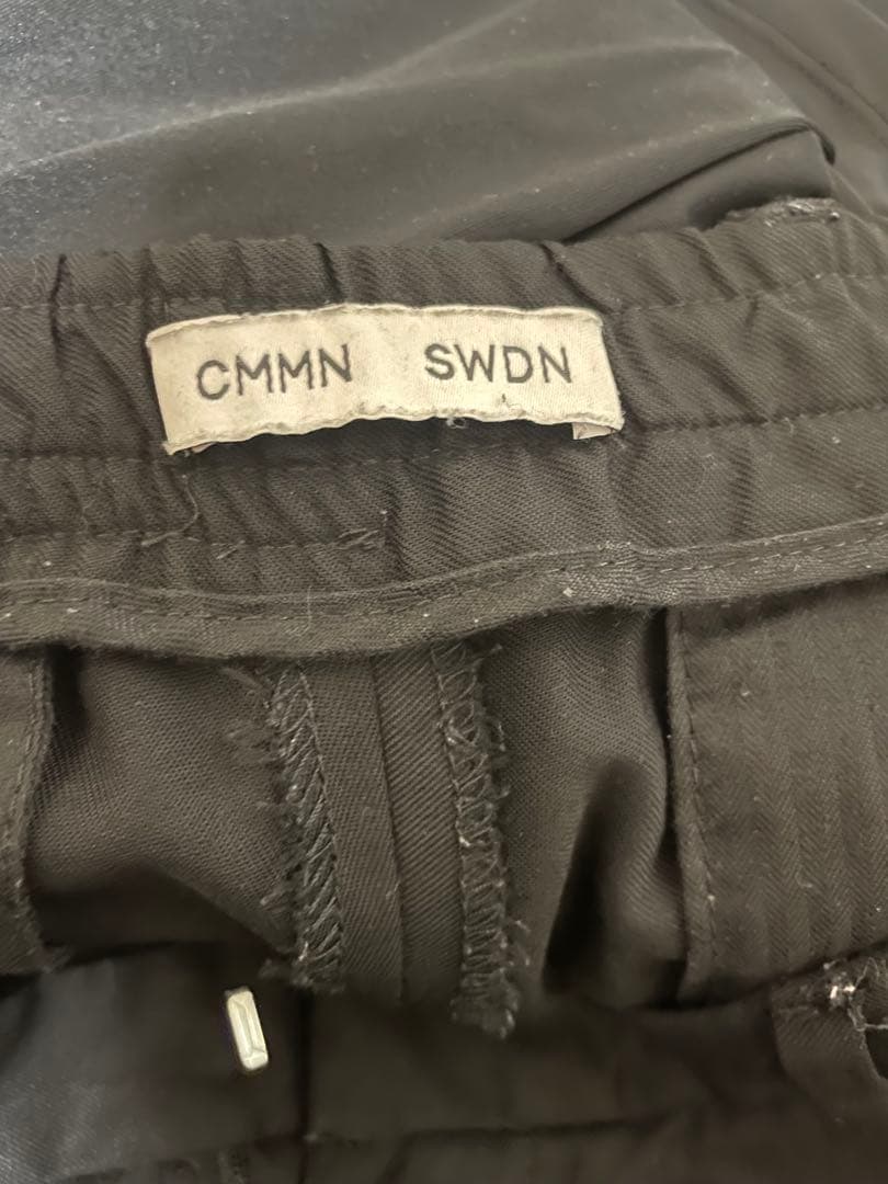 CMMN SWDN コモンスウェーデン　スラックス　メンズスラックス