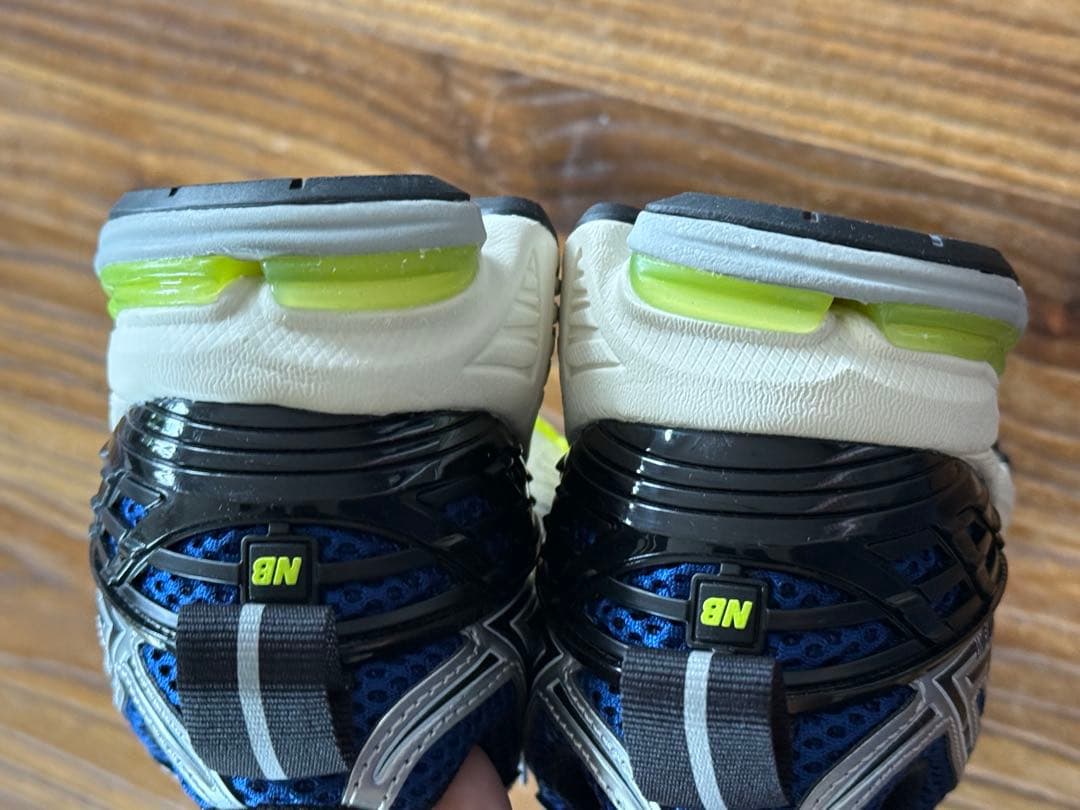 ニューバランス　M1906RCE 23cm