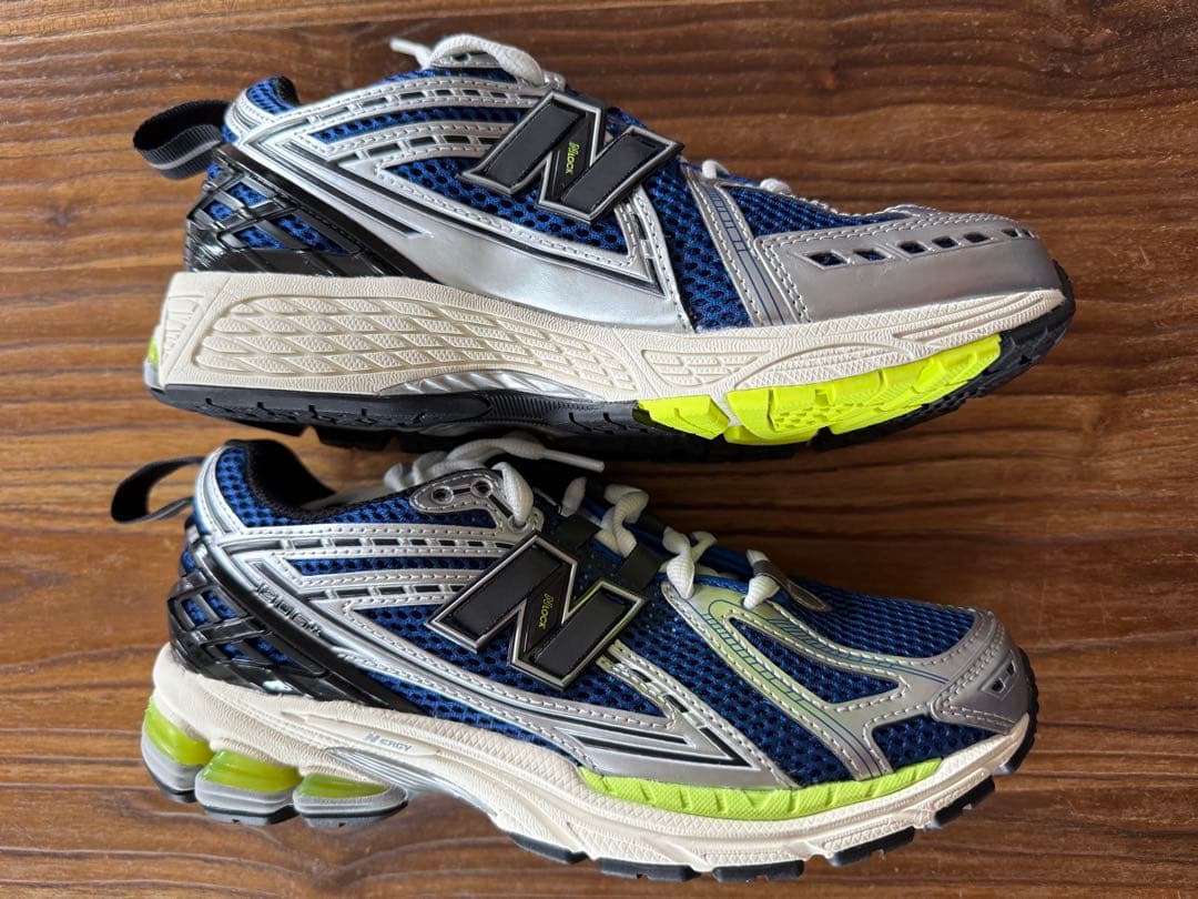 ニューバランス　M1906RCE 23cm