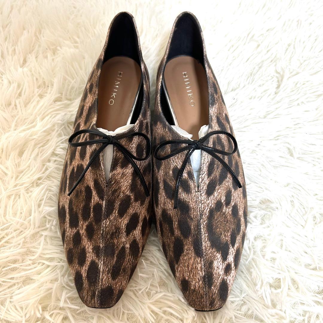 新品✨ヒミコ 2025AW 撥水 センタースリットリボンパンプス