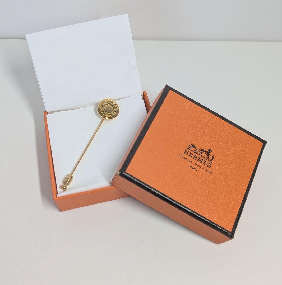 【美品】HERMES エルメス セリエ　ピンブローチ　ゴールドカラー箱付き