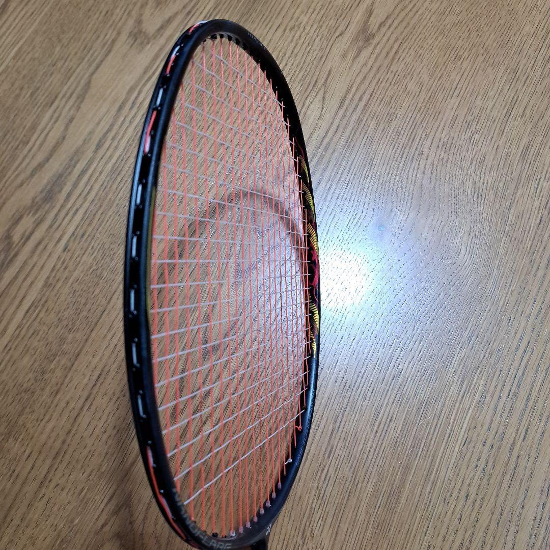 【美品】YONEX NANOFLARE 800 バドミントンラケット
