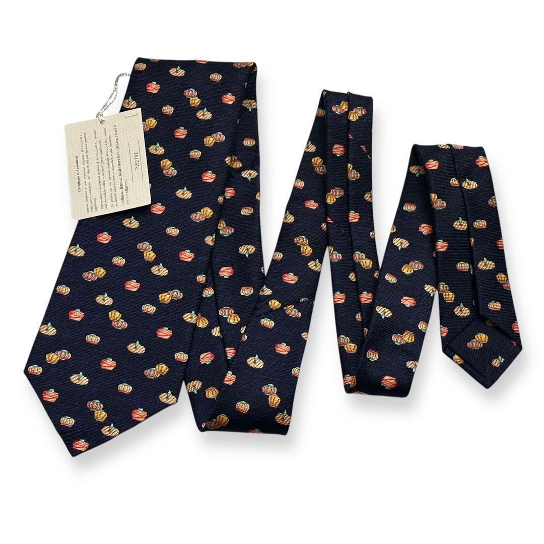 箱付き✨BVLGARI ネクタイ　ブルガリ　可愛い　アラビアン　セッテピエゲ