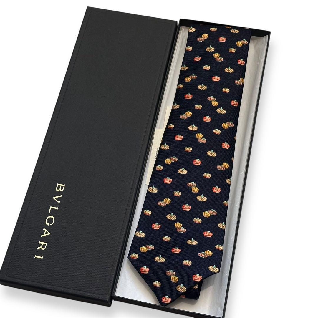 箱付き✨BVLGARI ネクタイ　ブルガリ　可愛い　アラビアン　セッテピエゲ